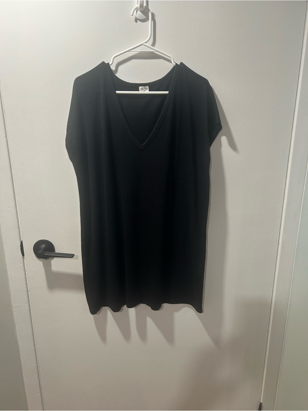 Wilfred Free Marcoux Black V-Neck T-Shirt Dress – Size XS
